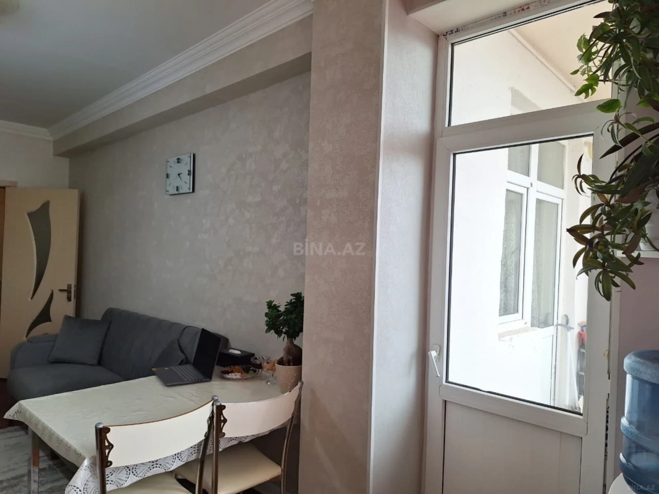 Satılır 2 otaqlı mənzil 80 m²