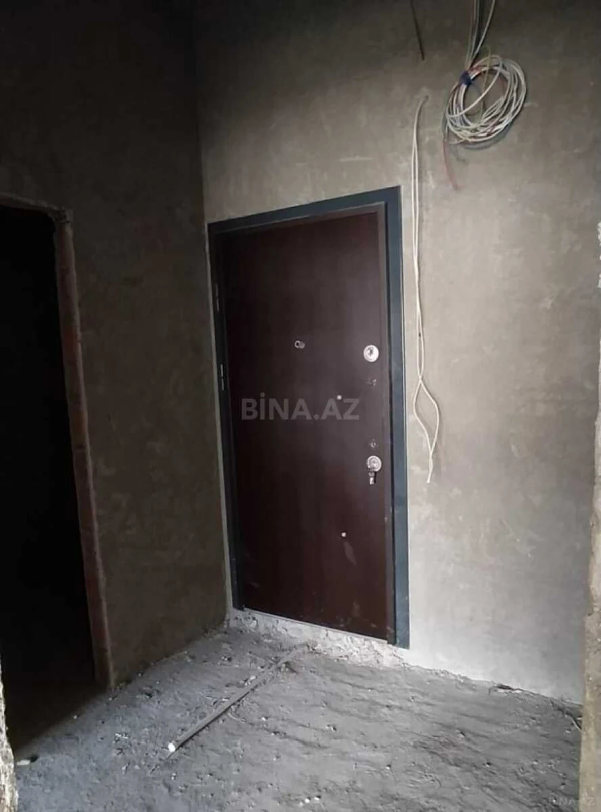 Satılır 2 otaqlı mənzil 60 m²