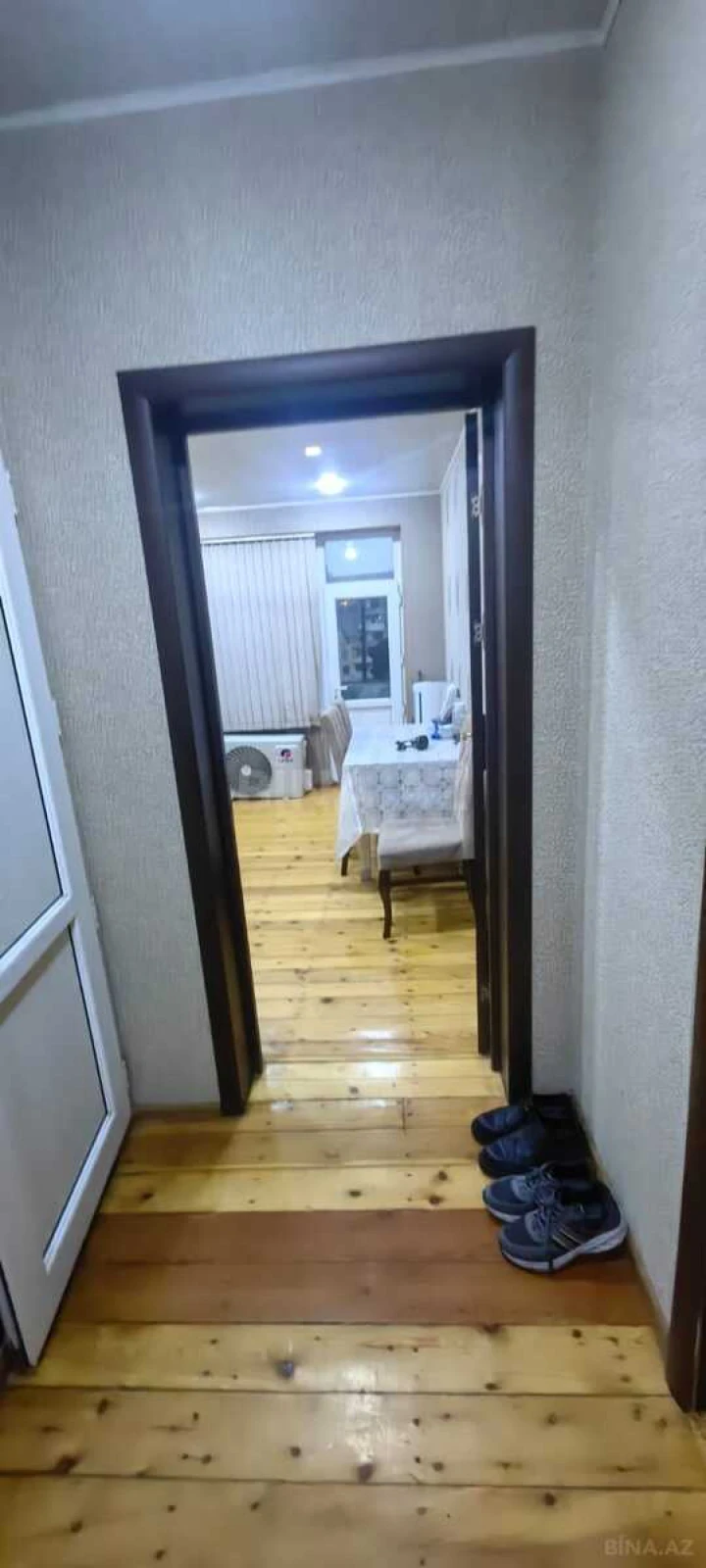 Satılır 2 otaqlı mənzil 60 m²
