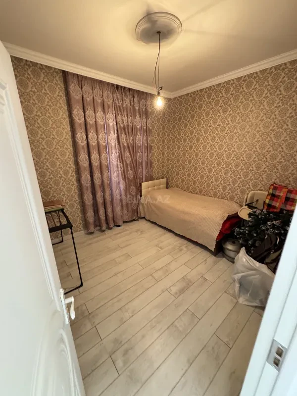 Satılır 4 otaqlı həyət evi 120 m²
