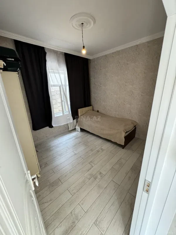 Satılır 4 otaqlı həyət evi 120 m²
