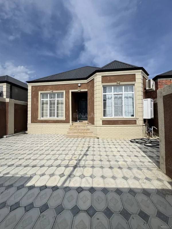Satılır 4 otaqlı həyət evi 120 m²