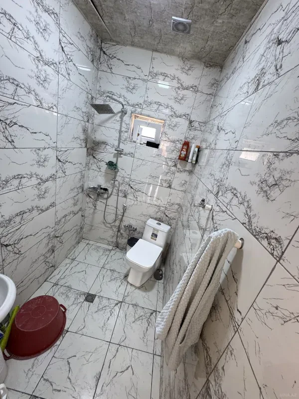 Satılır 4 otaqlı həyət evi 120 m²