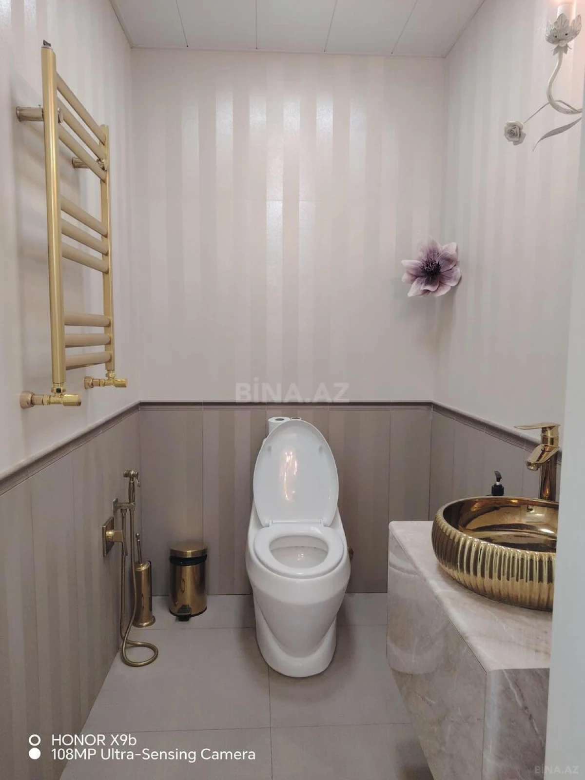 Kirayə verilir 2 otaqlı mənzil 117 m²