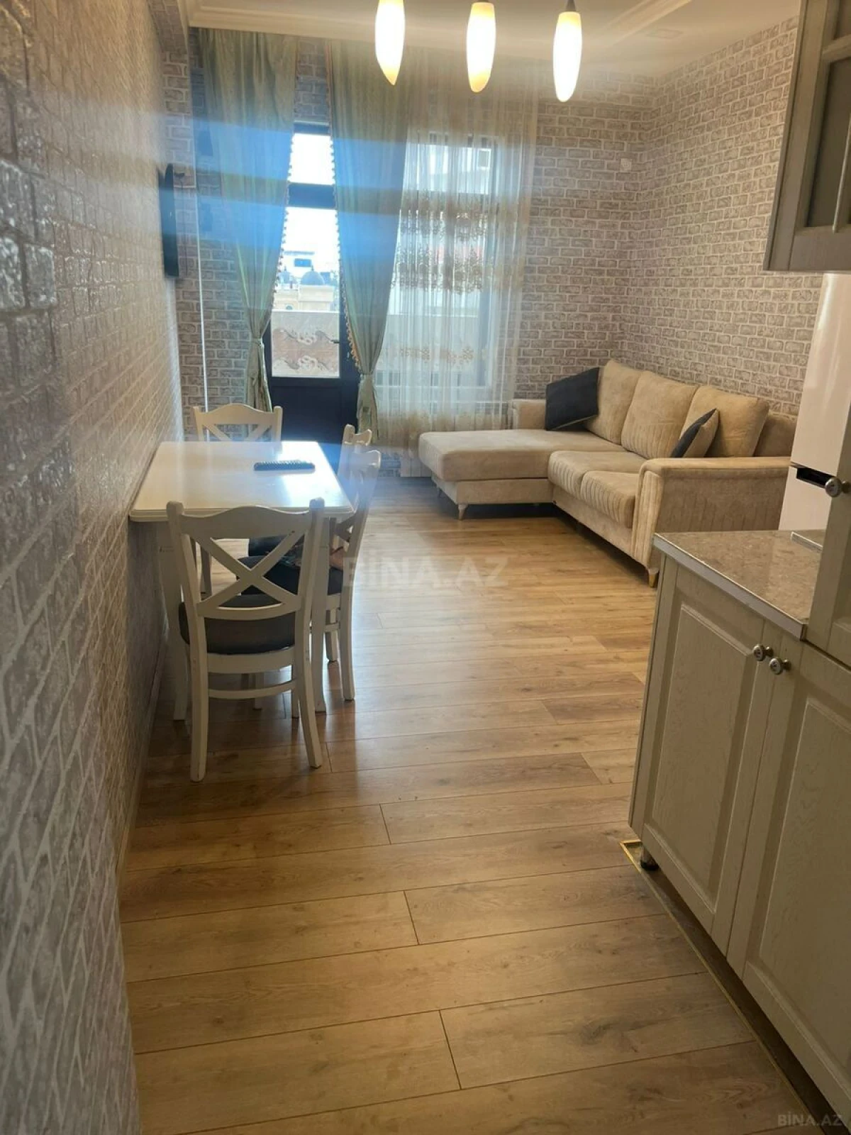 Kirayə verilir 3 otaqlı mənzil 65 m²