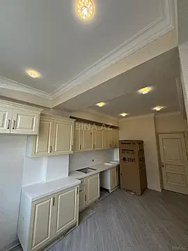 Satılır 3 otaqlı mənzil 155 m²