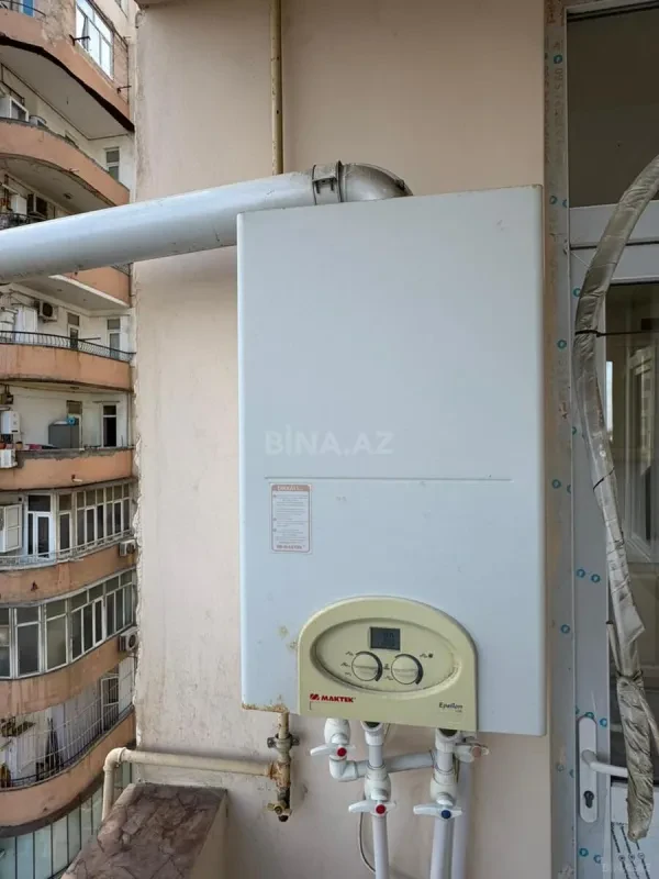 Satılır 3 otaqlı mənzil 155 m²
