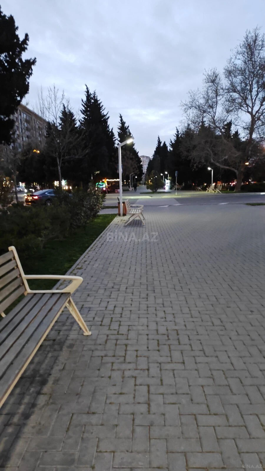 Satılır 3 otaqlı mənzil 155 m²