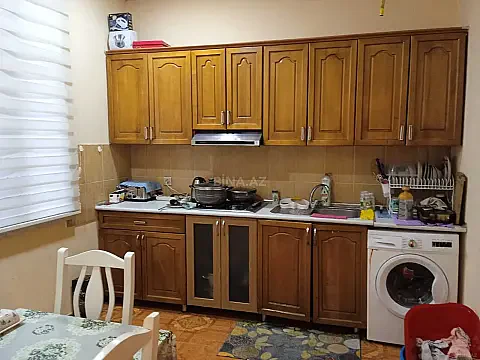 Kirayə verilir 5 otaqlı həyət evi 240 m²