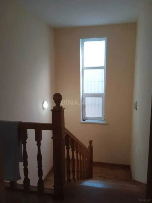 Kirayə verilir 5 otaqlı həyət evi 240 m²