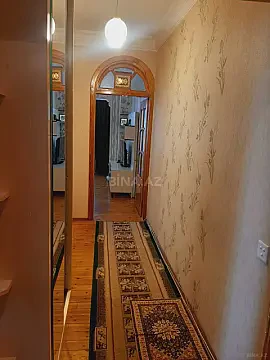 Kirayə verilir 2 otaqlı mənzil 70 m²