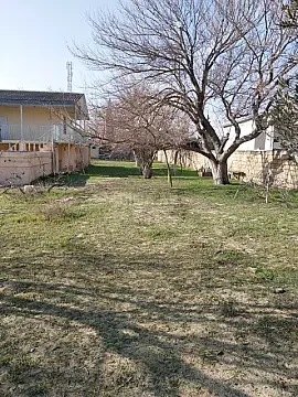Satılır 6 otaqlı həyət evi 250 m²