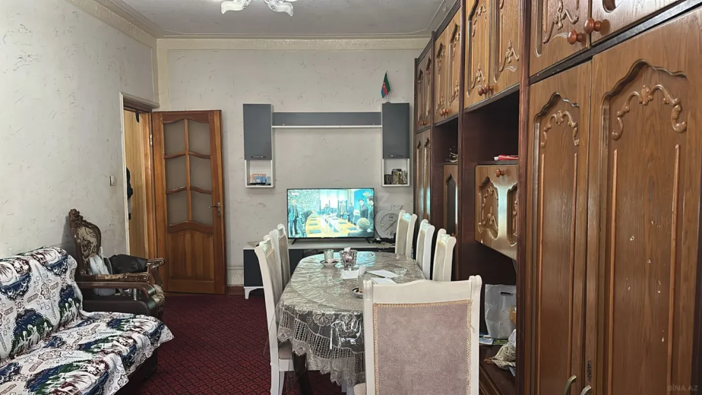 Kirayə verilir 4 otaqlı mənzil 100 m²