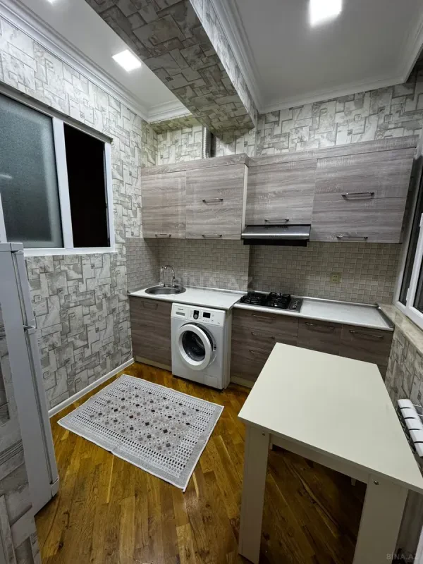 Kirayə verilir 2 otaqlı mənzil 55 m²