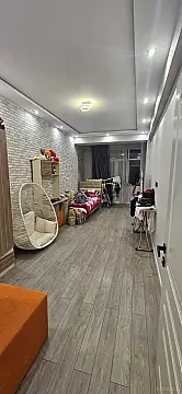 Satılır 3 otaqlı mənzil 160 m²