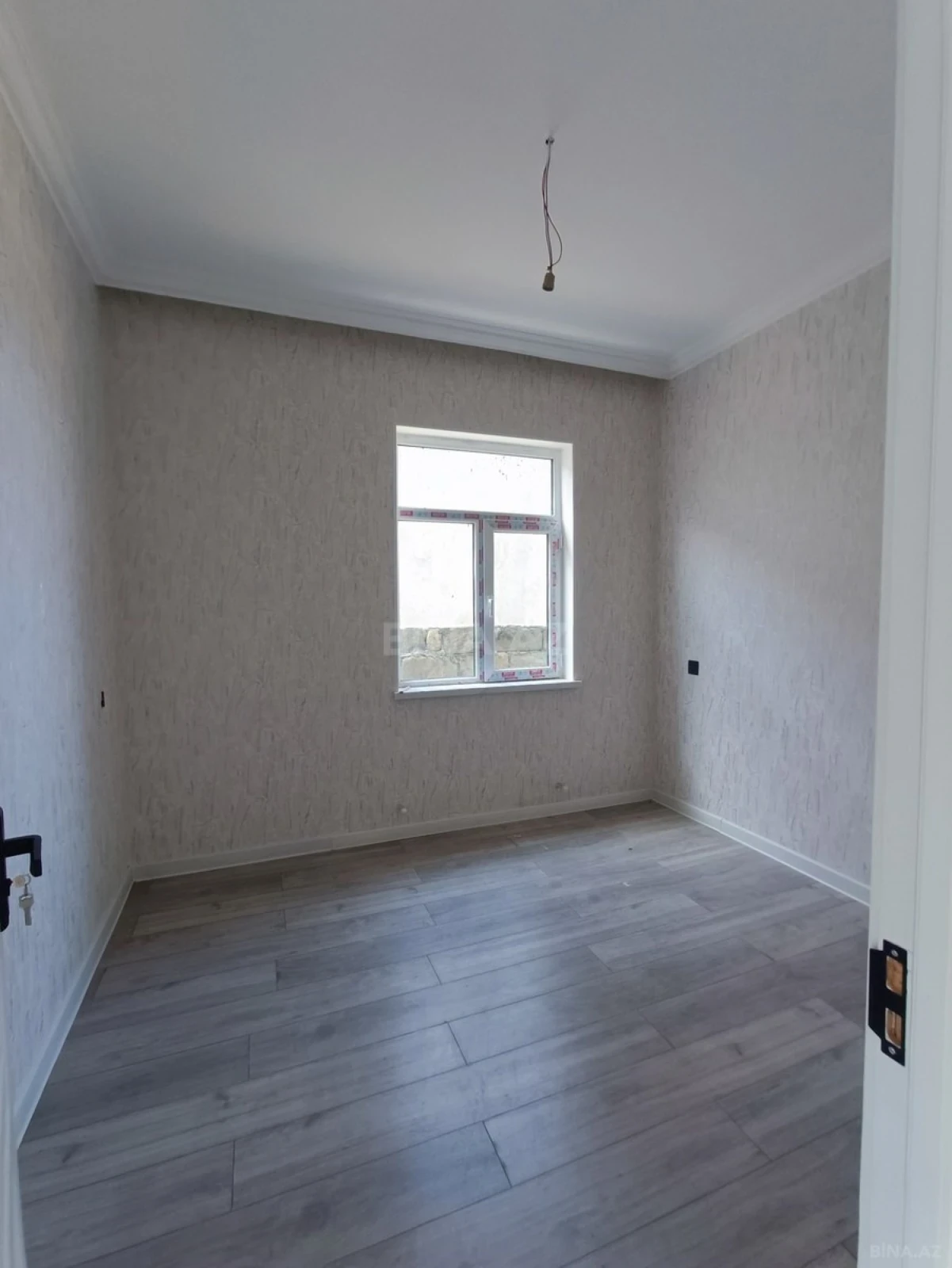 Satılır 4 otaqlı həyət evi 95 m²