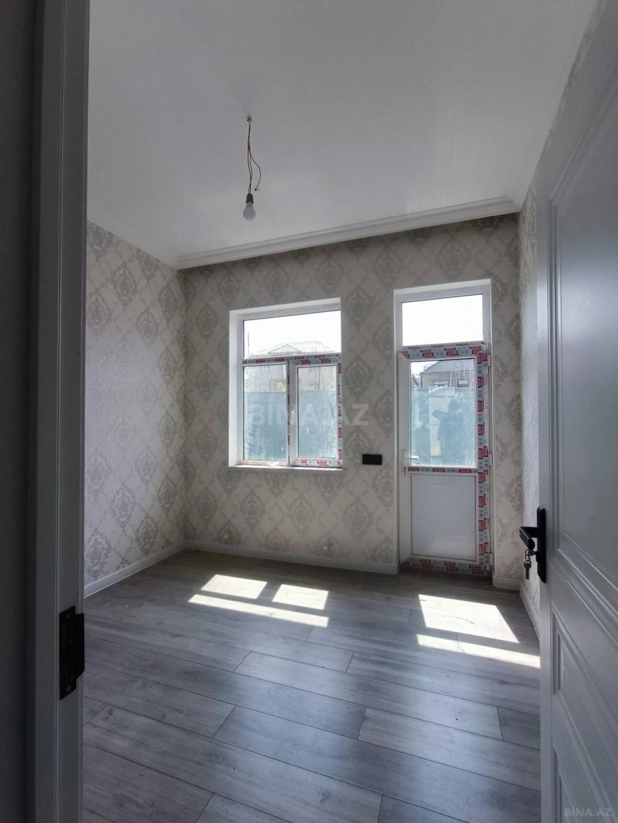 Satılır 4 otaqlı həyət evi 95 m²
