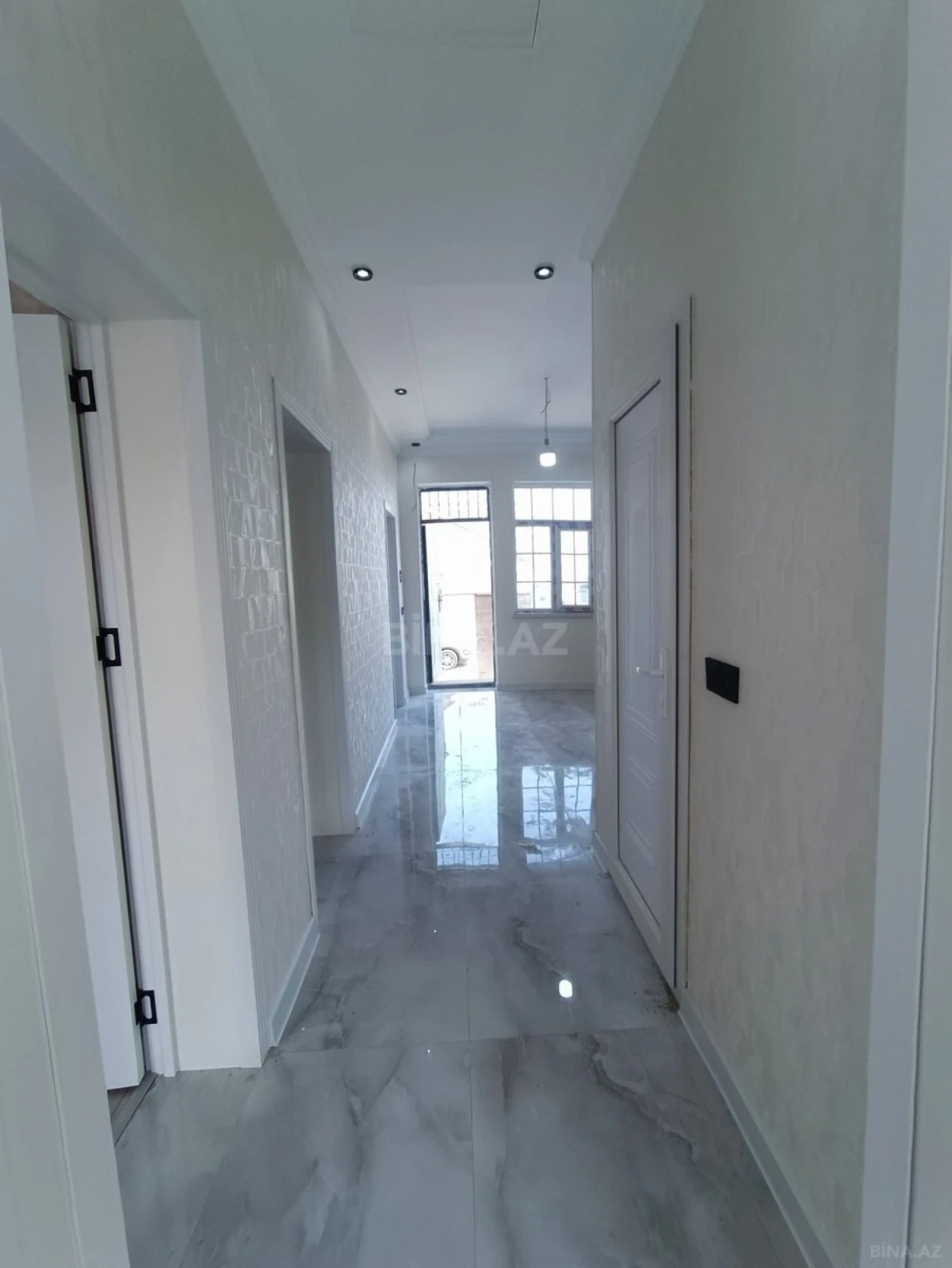 Satılır 4 otaqlı həyət evi 95 m²
