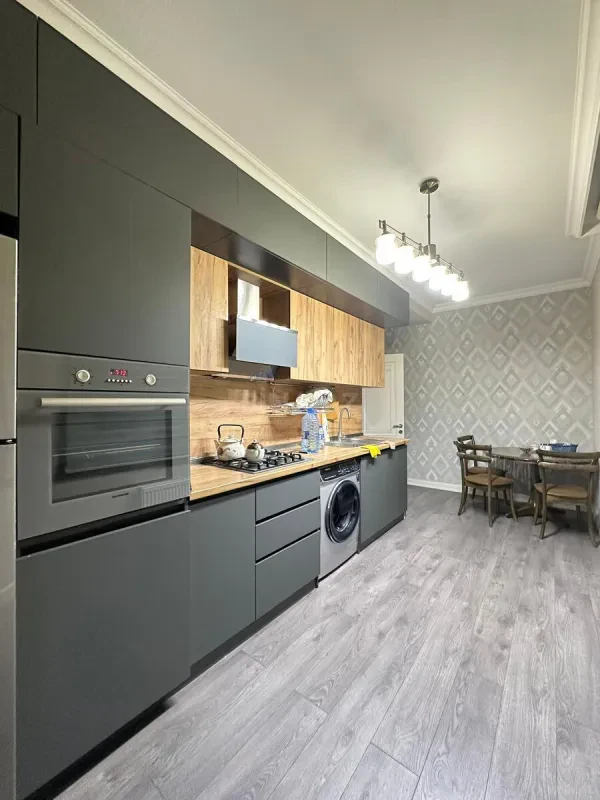 Kirayə verilir 3 otaqlı mənzil 100 m²