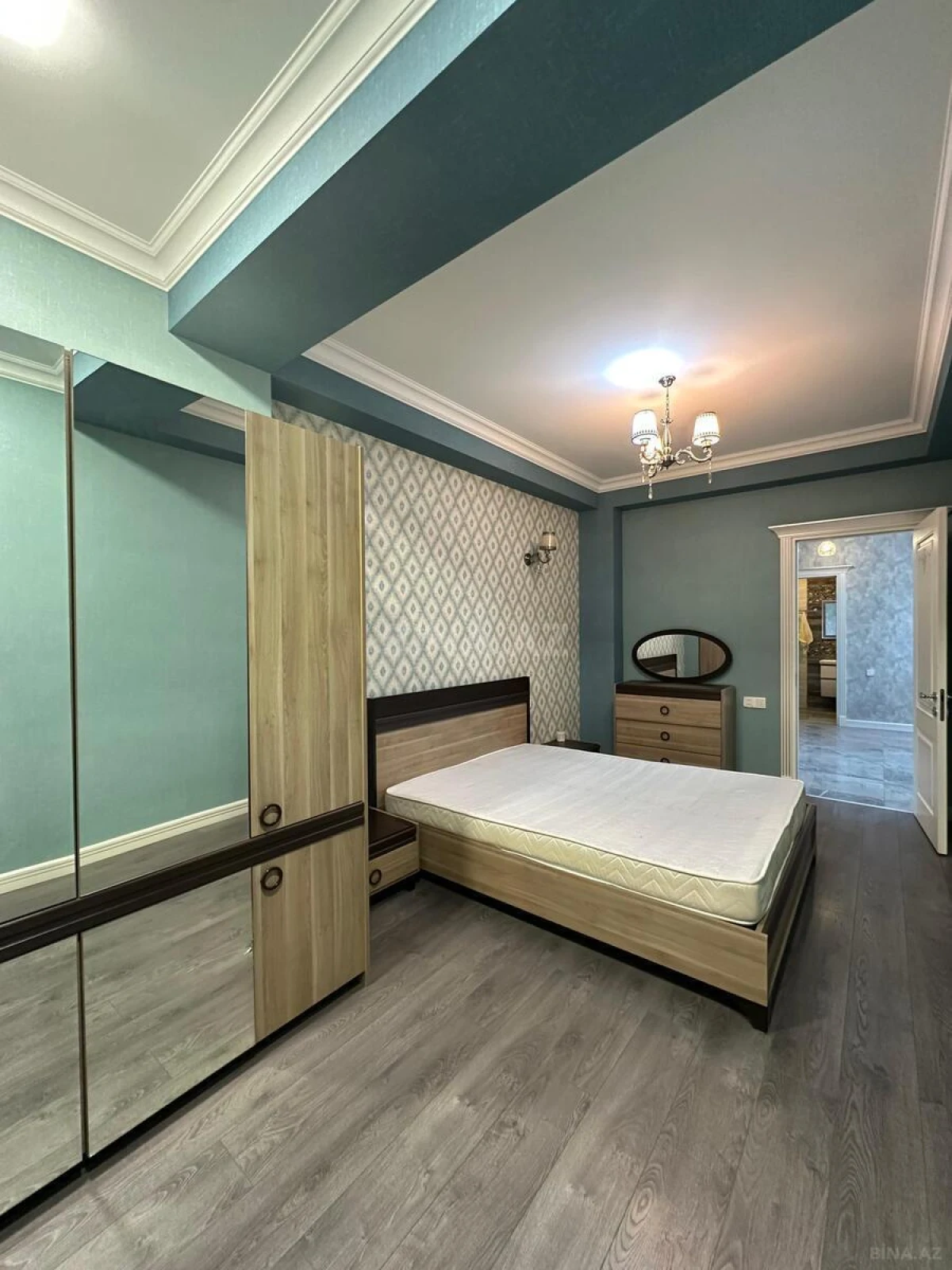Kirayə verilir 3 otaqlı mənzil 100 m²