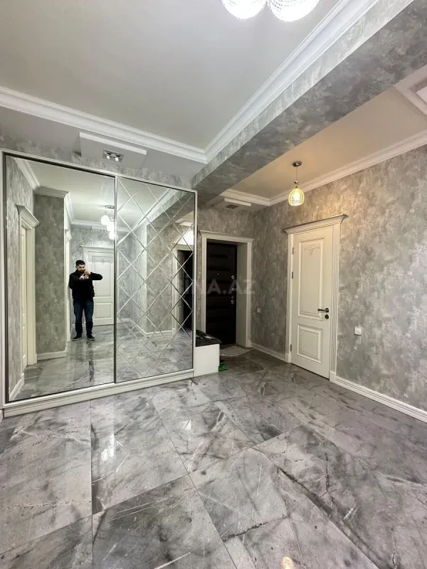 Kirayə verilir 3 otaqlı mənzil 100 m²
