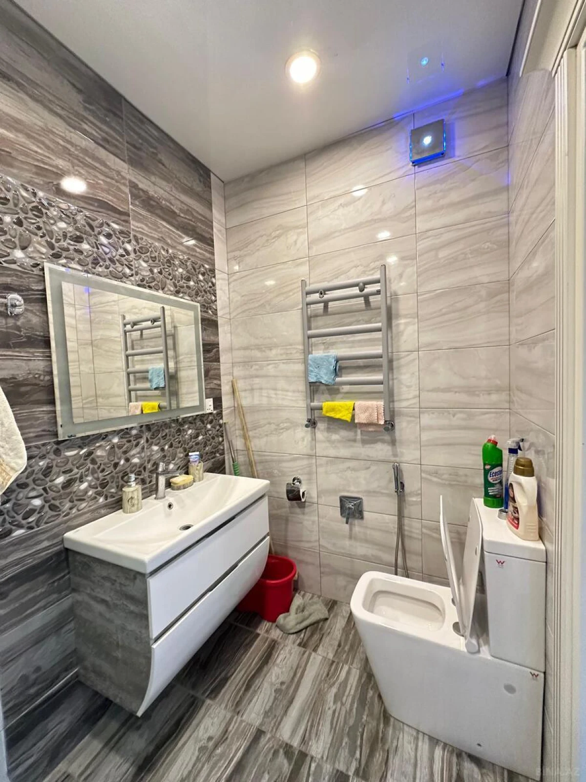 Kirayə verilir 3 otaqlı mənzil 100 m²