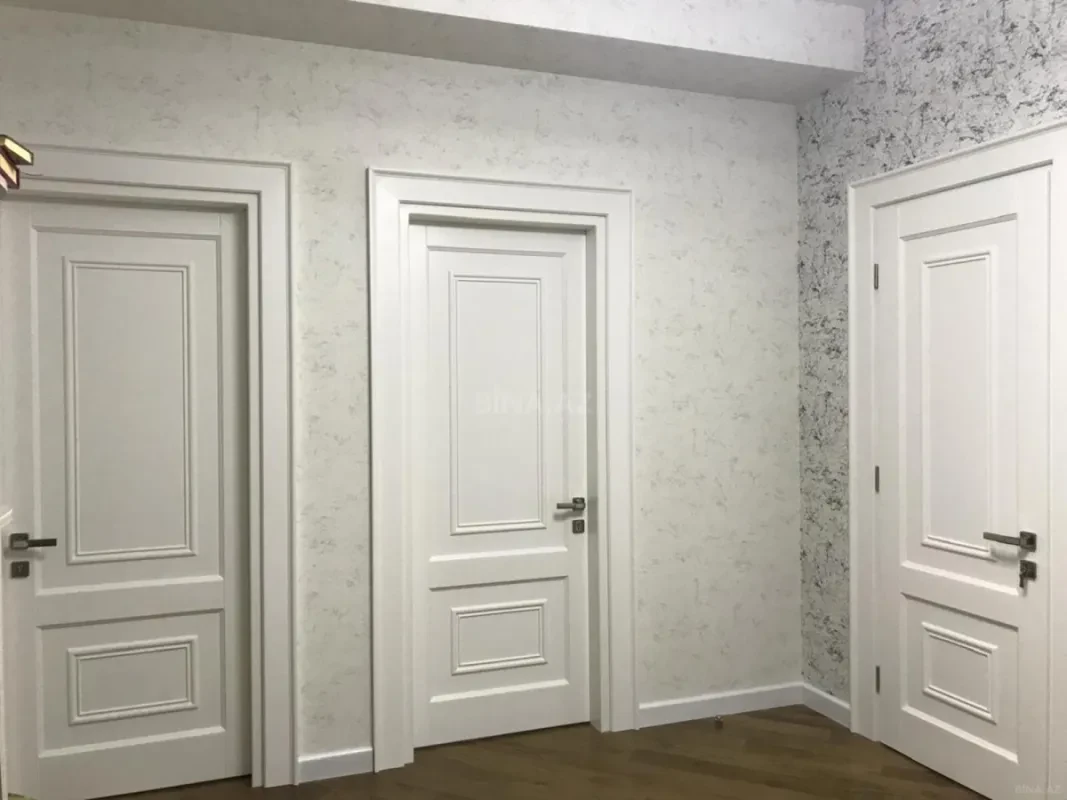 Satılır 3 otaqlı mənzil 110 m²