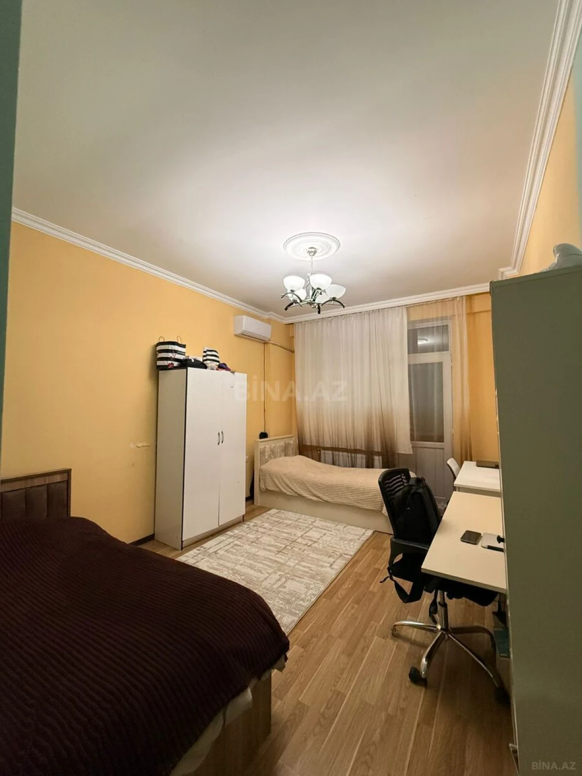 Satılır 3 otaqlı mənzil 106 m²
