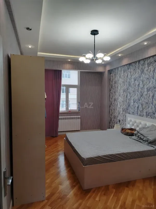 Satılır 2 otaqlı mənzil 98 m²