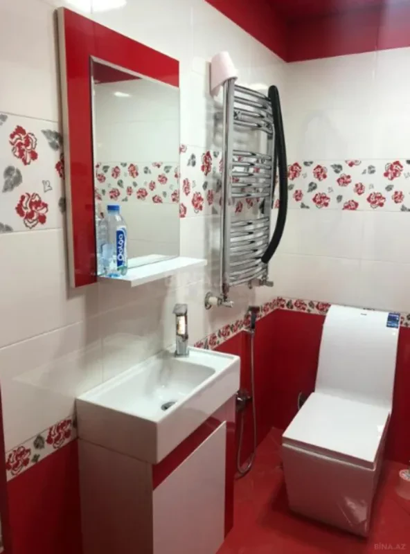 Kirayə verilir 3 otaqlı mənzil 160 m²