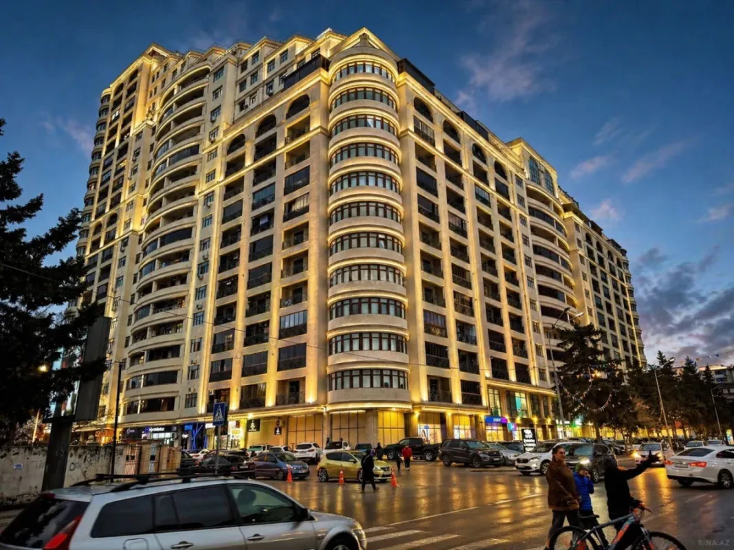 Satılır 2 otaqlı mənzil 61 m²