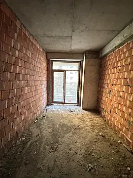 Satılır 2 otaqlı mənzil 61 m²