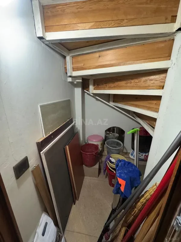 Kirayə verilir obyekt 90 m²