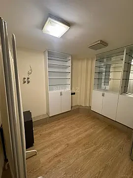 Kirayə verilir obyekt 90 m²