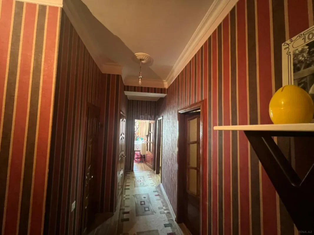 Satılır 3 otaqlı mənzil 115 m²
