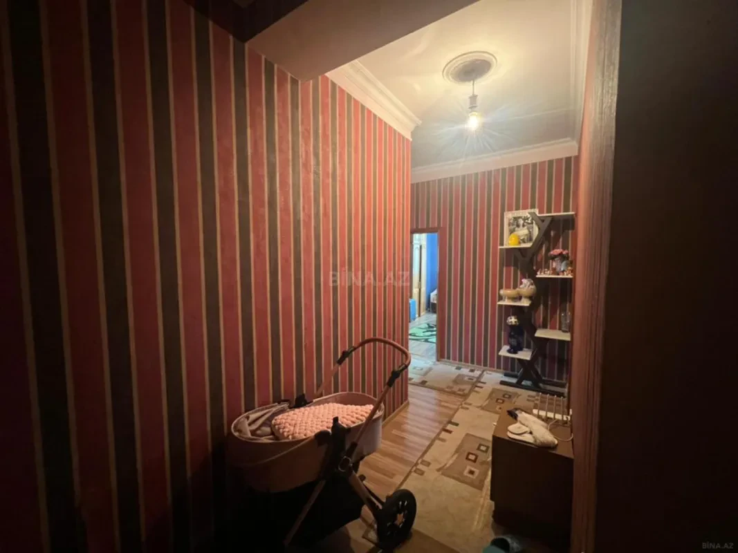 Satılır 3 otaqlı mənzil 115 m²