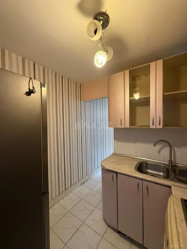 Kirayə verilir 3 otaqlı mənzil 72 m²