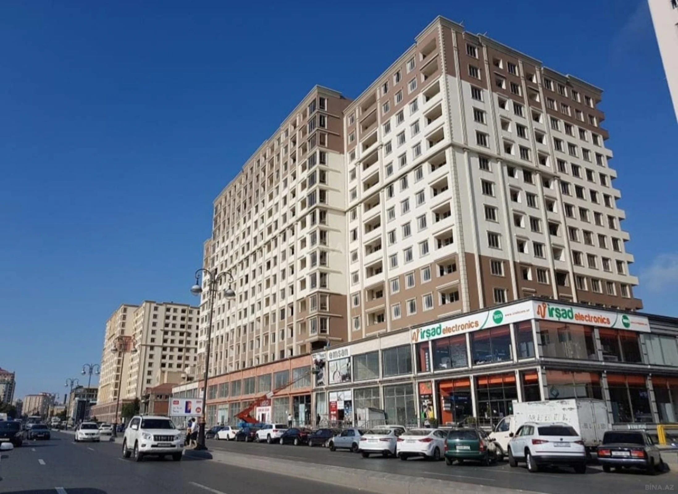 Kirayə verilir 3 otaqlı mənzil 120 m²