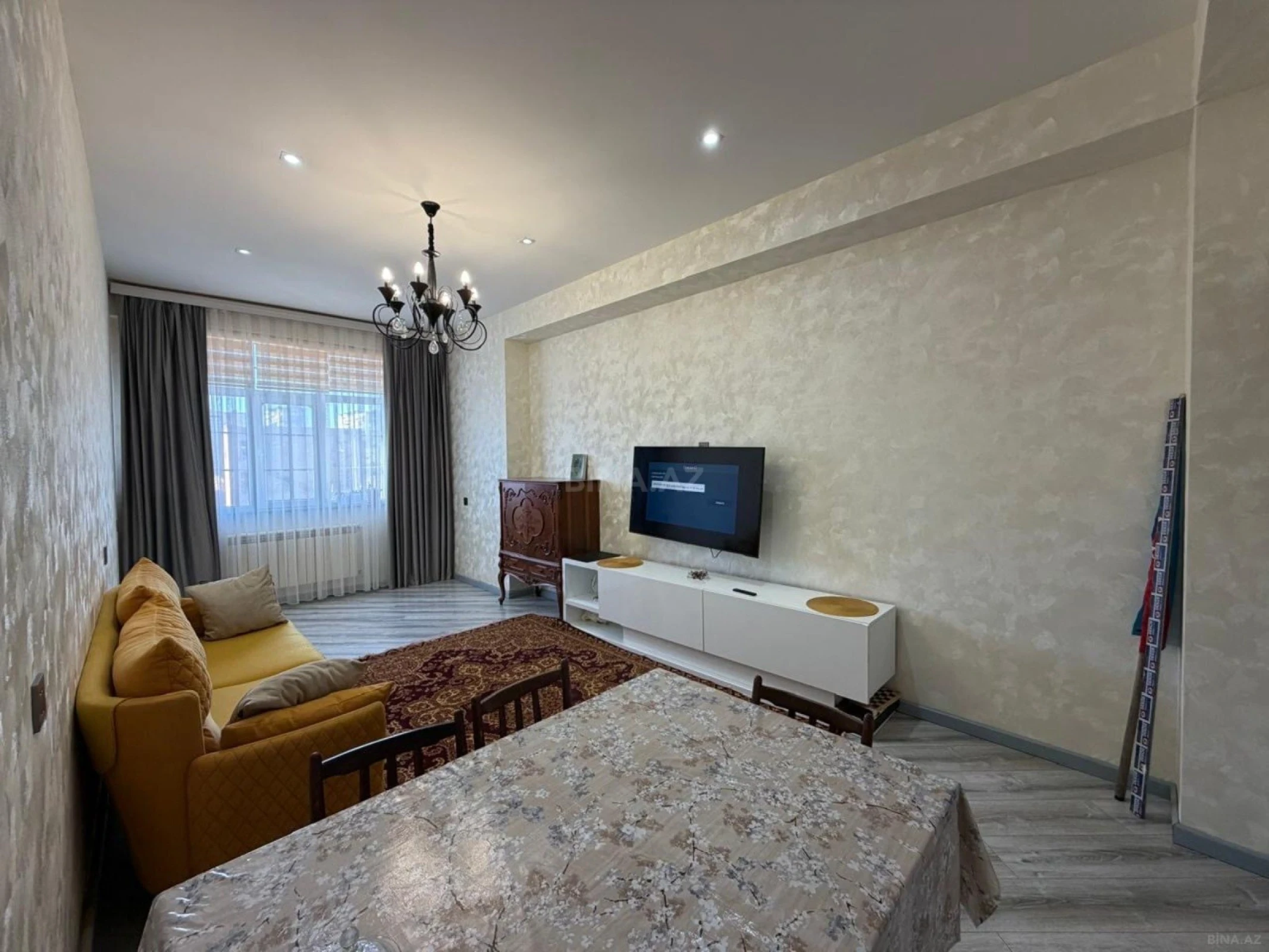 Satılır 2 otaqlı mənzil 60 m²