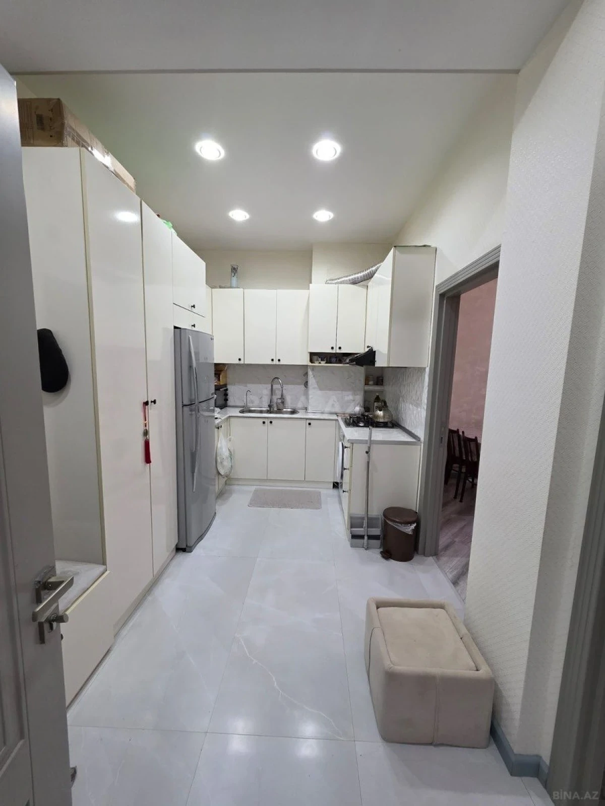 Satılır 2 otaqlı mənzil 60 m²