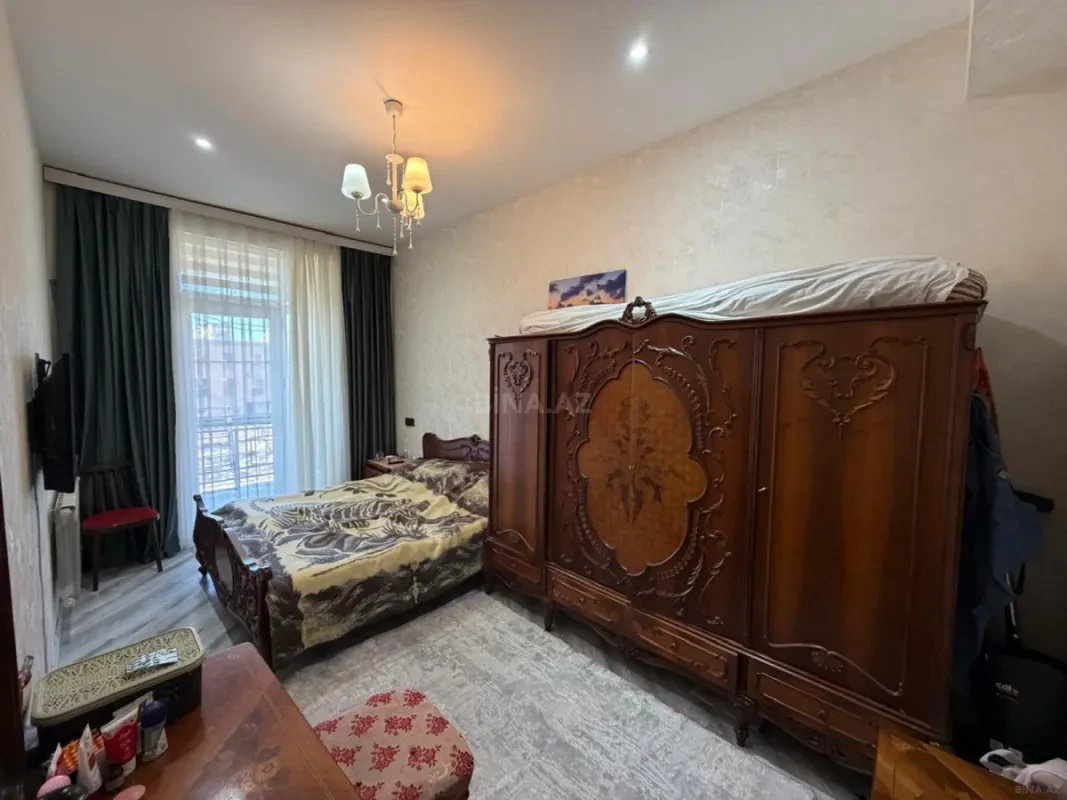 Satılır 2 otaqlı mənzil 60 m²