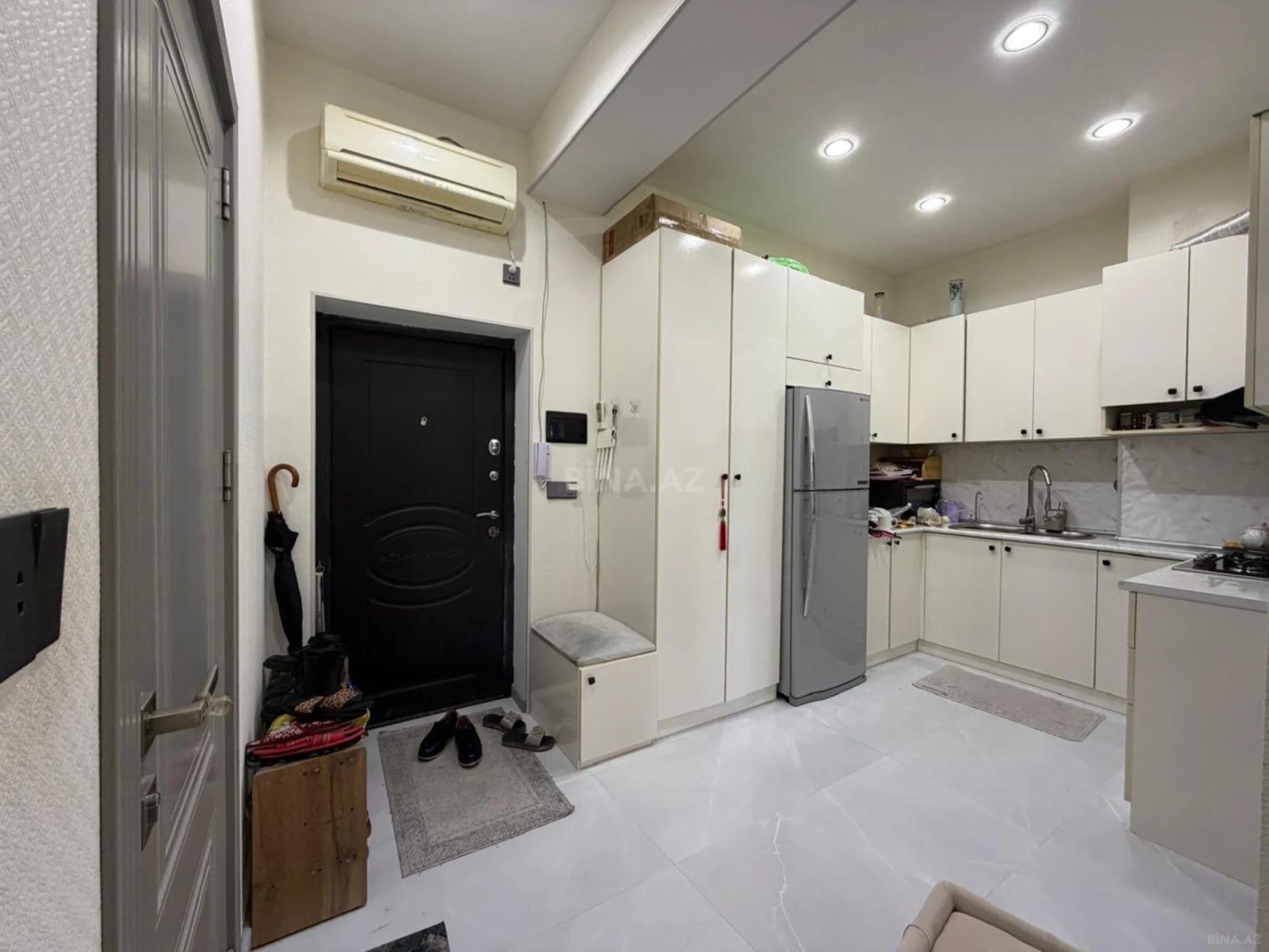 Satılır 2 otaqlı mənzil 60 m²