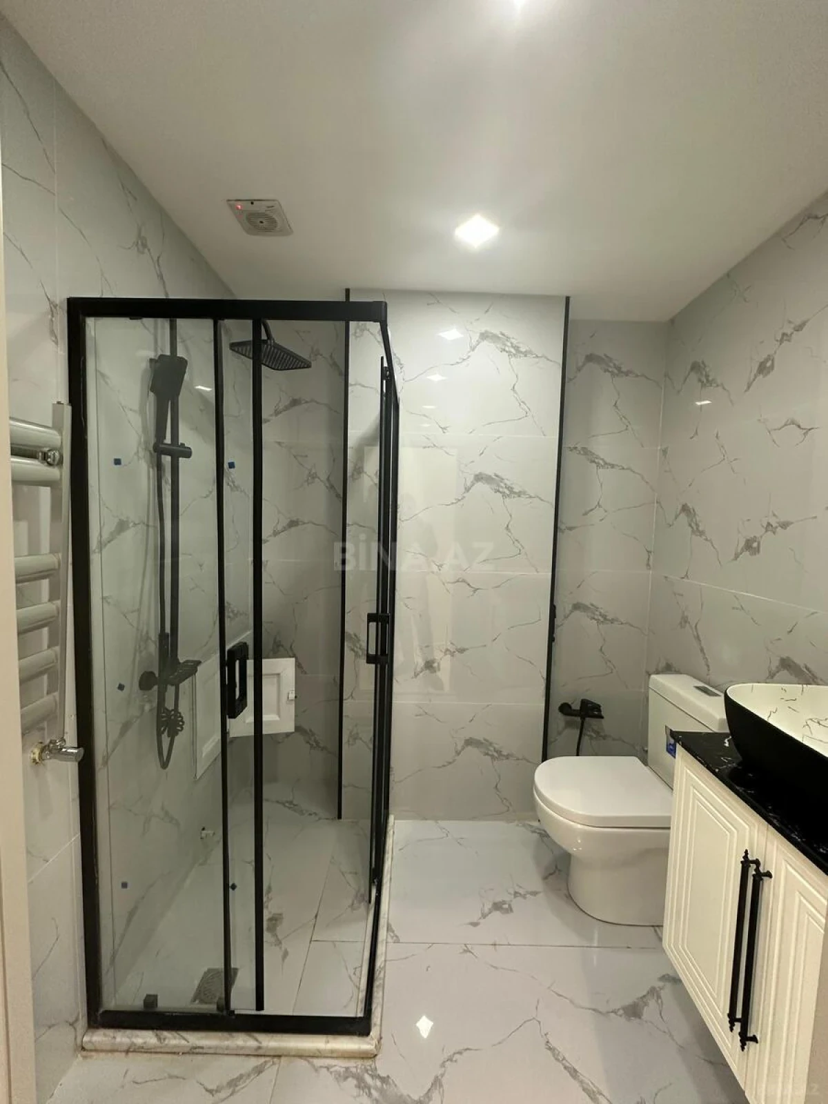 Satılır 2 otaqlı mənzil 55 m²