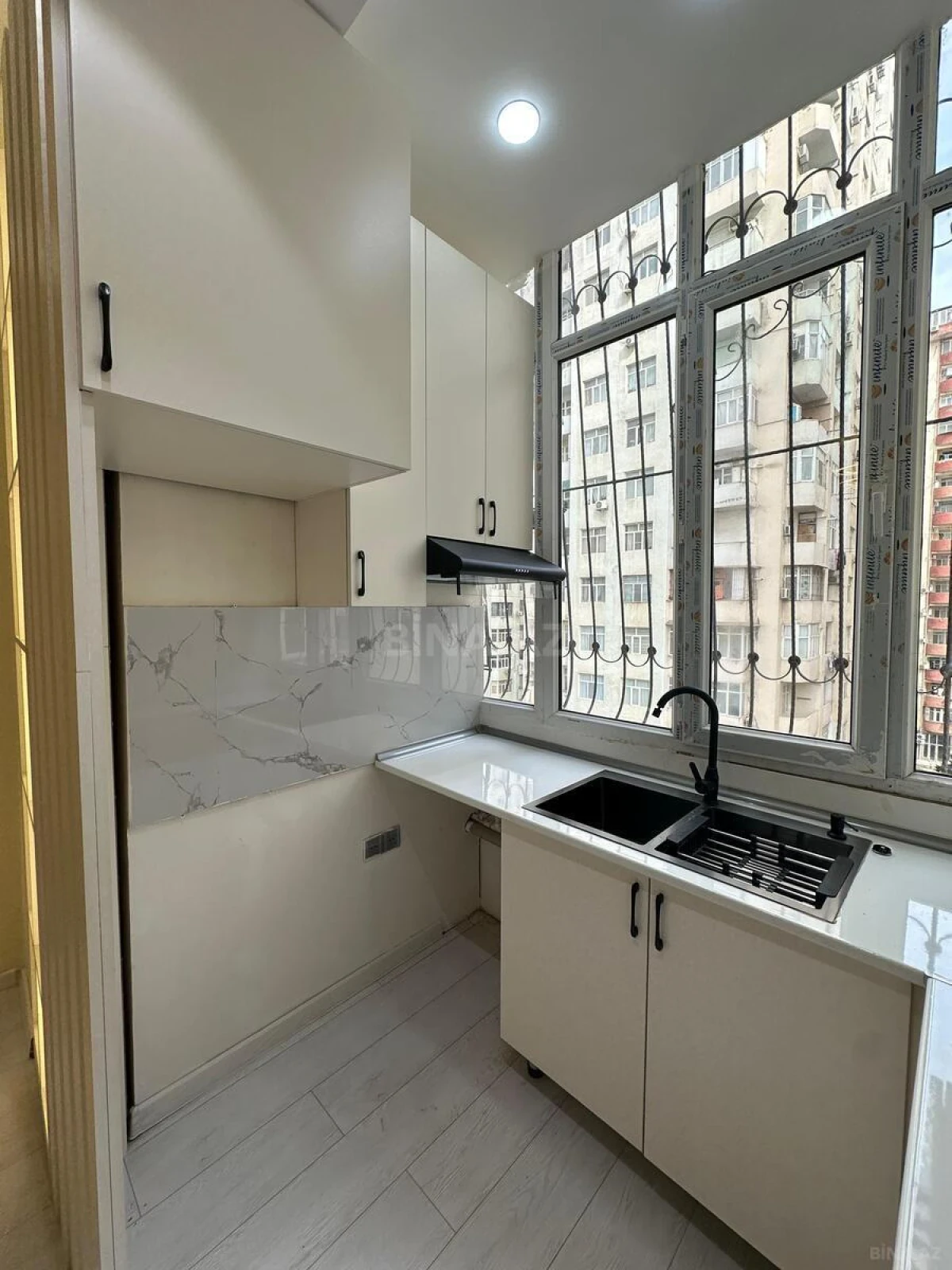 Satılır 2 otaqlı mənzil 55 m²