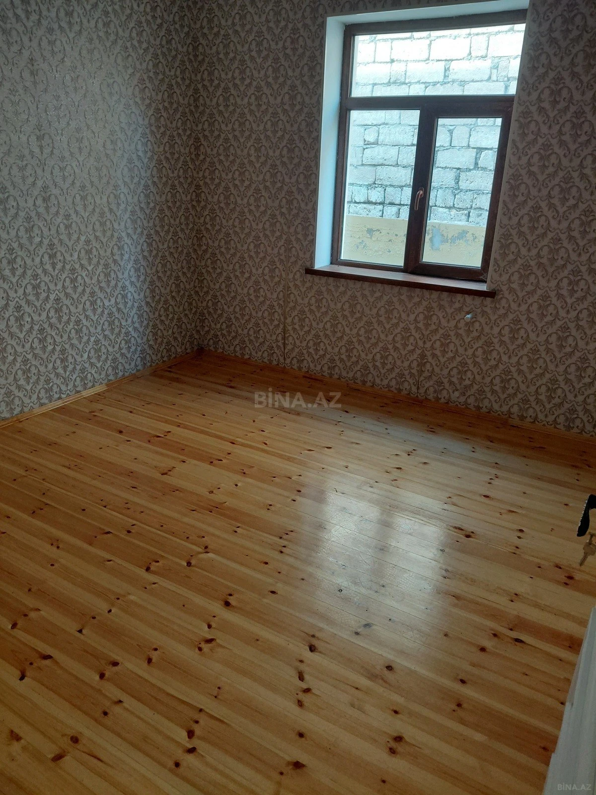 Satılır 4 otaqlı həyət evi 100 m²