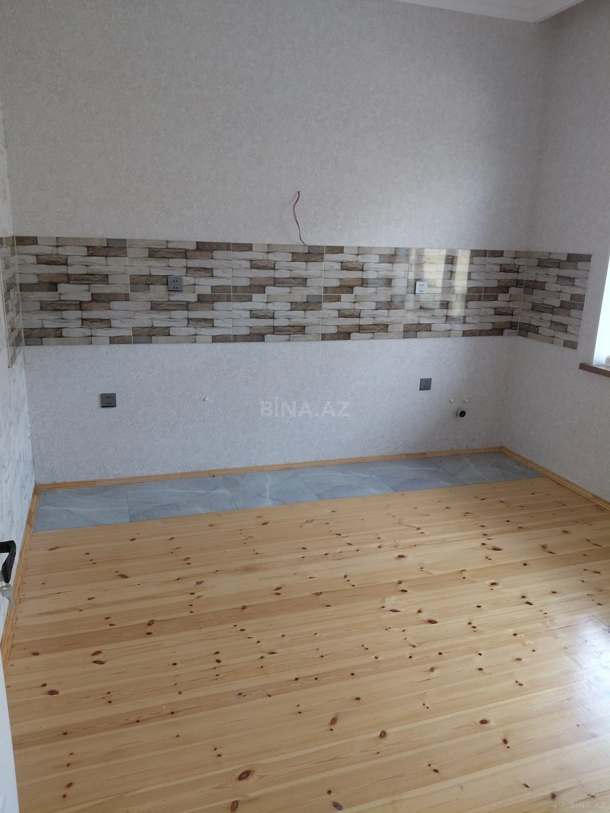 Satılır 4 otaqlı həyət evi 100 m²