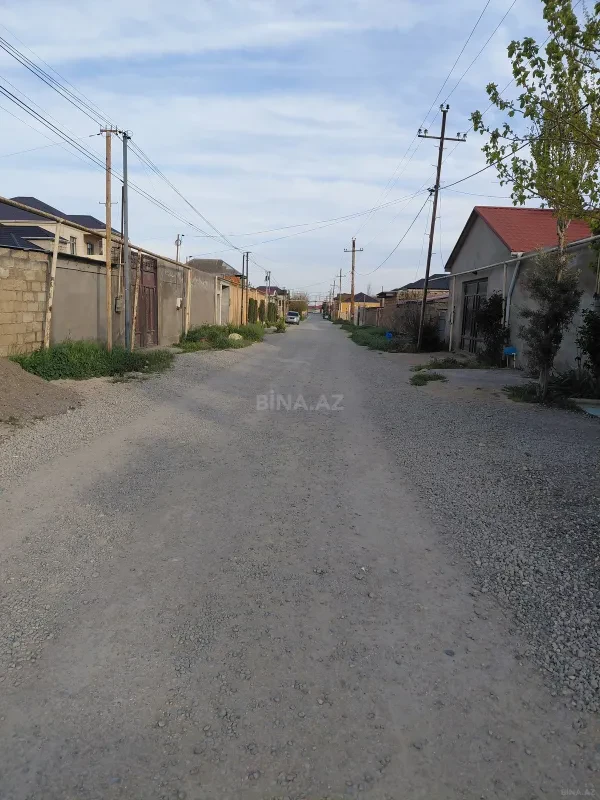 Satılır 4 otaqlı həyət evi 100 m²