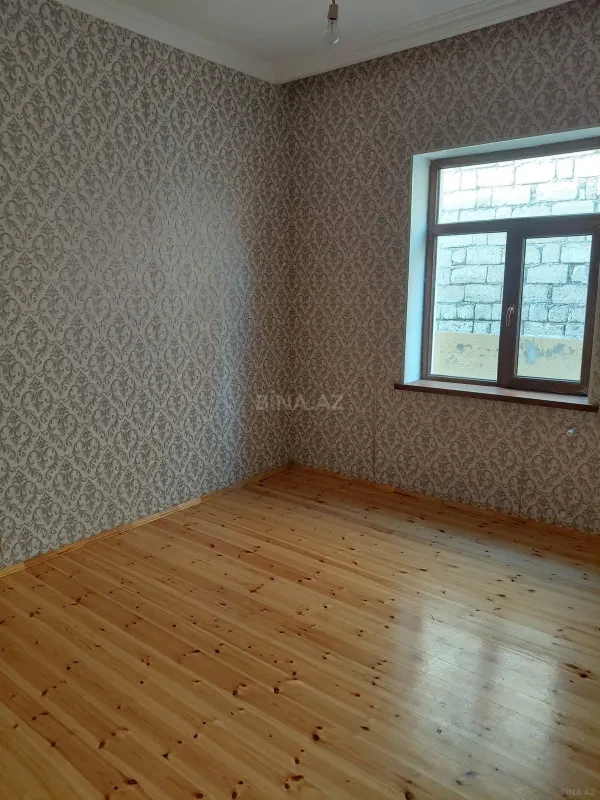 Satılır 4 otaqlı həyət evi 100 m²