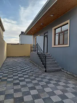Satılır 4 otaqlı həyət evi 100 m²
