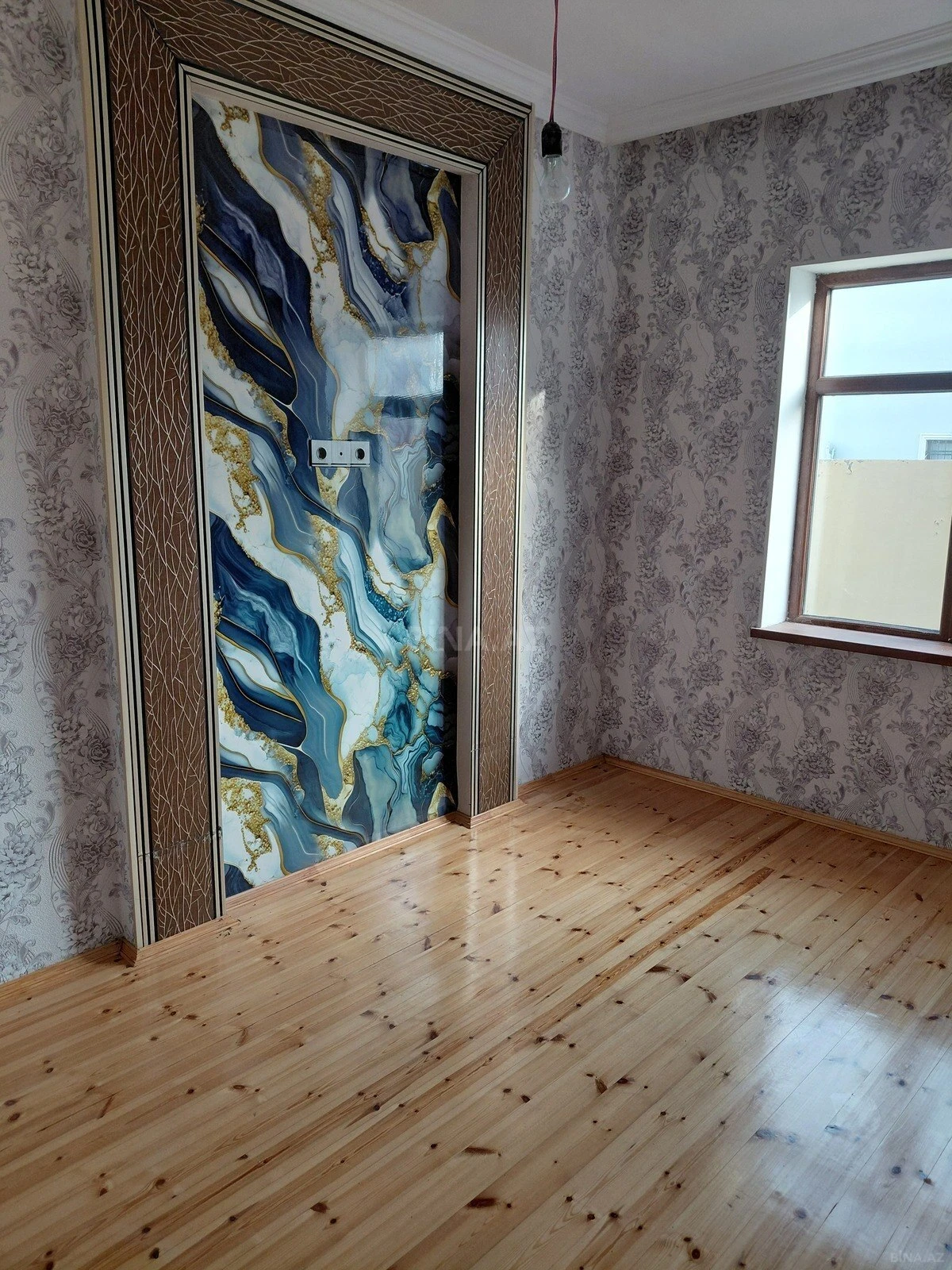 Satılır 4 otaqlı həyət evi 100 m²